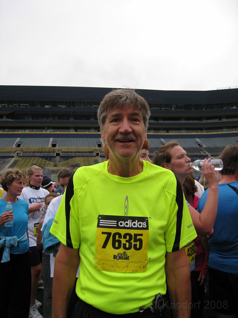BHGH 2009 0446.jpg - The Big House Big Heat 5 and 10 K race. October 4, 2009 run in Ann Arbor Michigan finishes on the 50 yard line of the University of Michigan stadium.